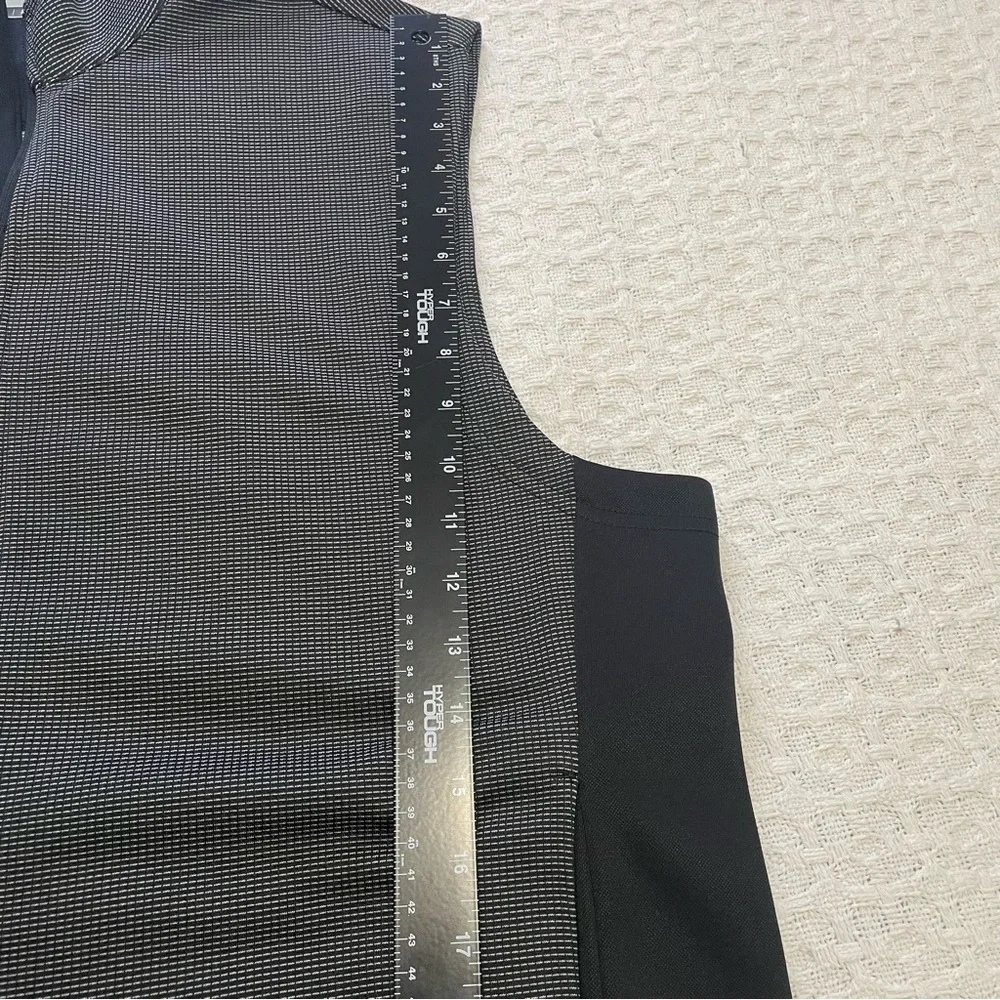 PGA Tour Men's Charcoal and‎ Black Vest~ Size Medium